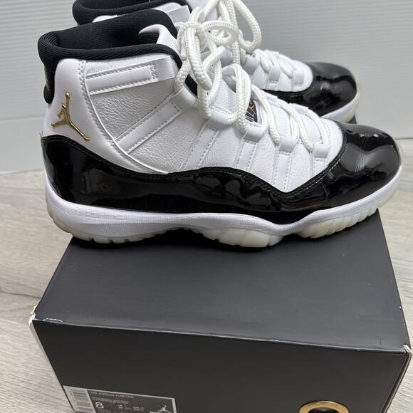 Size 8 - Jordan 11 Retro Mid Gratitude / Defining Moments
